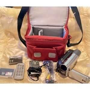 Canon - MiniDV ZR950 Camcorder with 2.7" Widescreen LCD Many Accessories